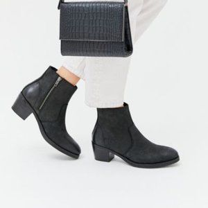 Urban Outfitters Lena Ankle Boot